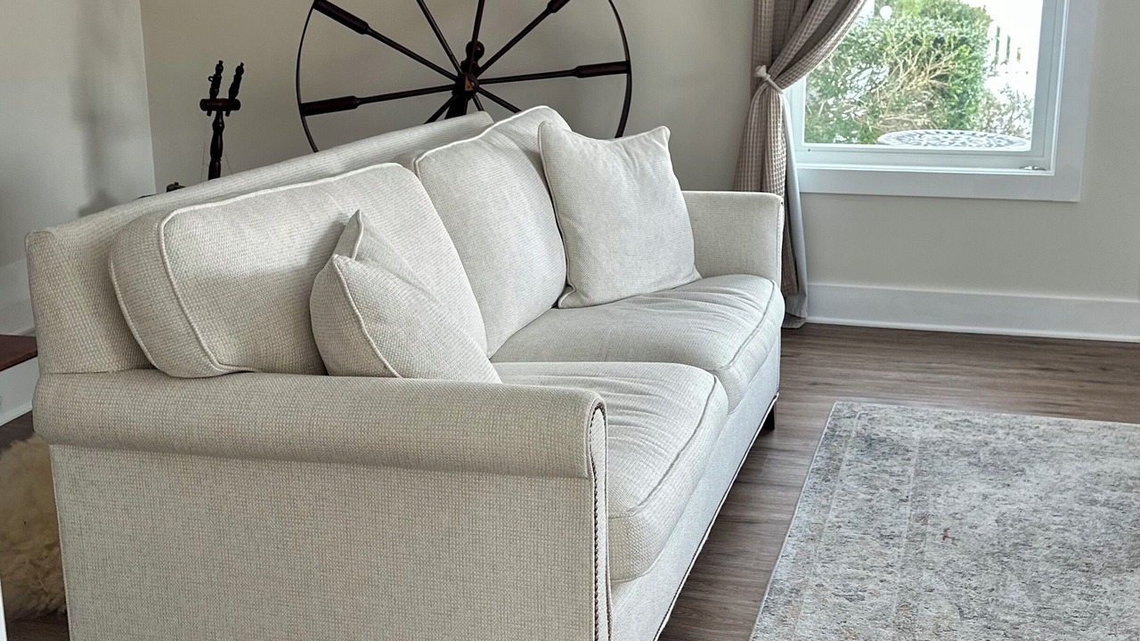 Photo of Livingroom in Charles City