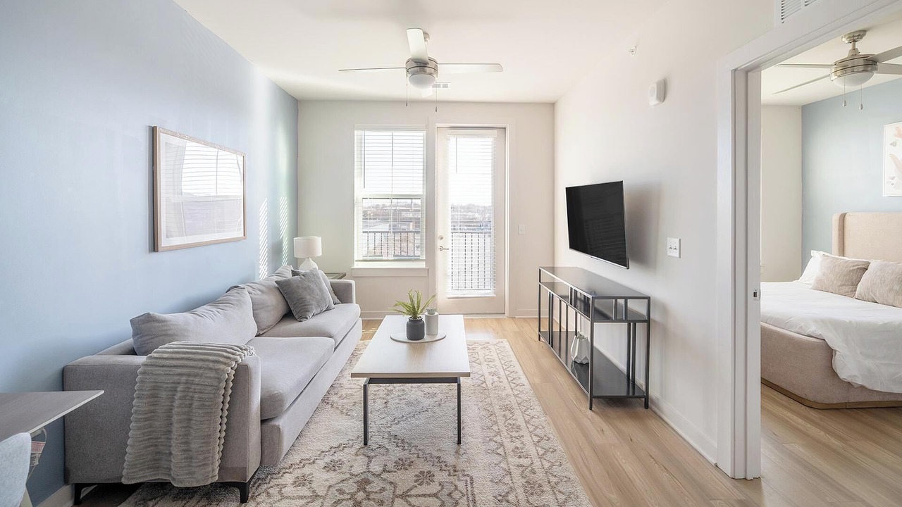 Photo of Livingroom in Downtown Knoxville