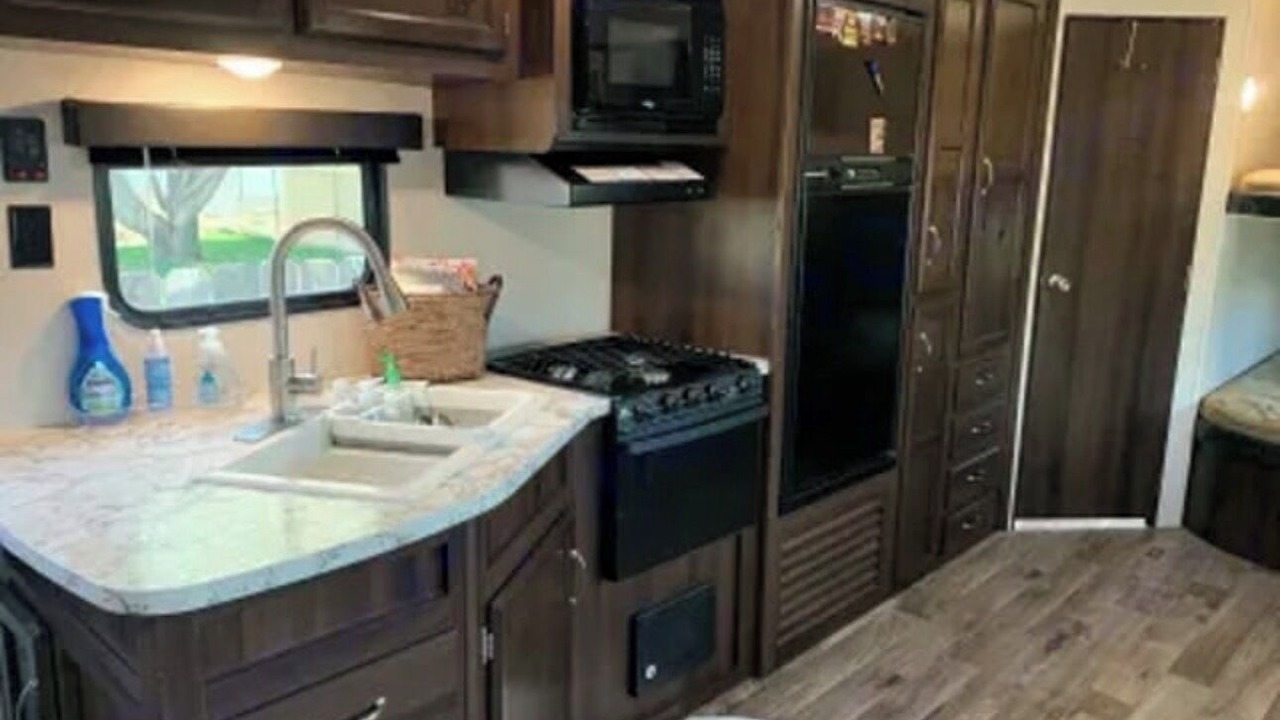 Photo of Kitchen in Surry