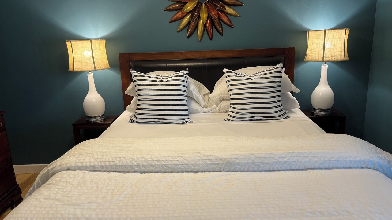 Photo of Bedroom in Lookout Valley Neighborhood Association