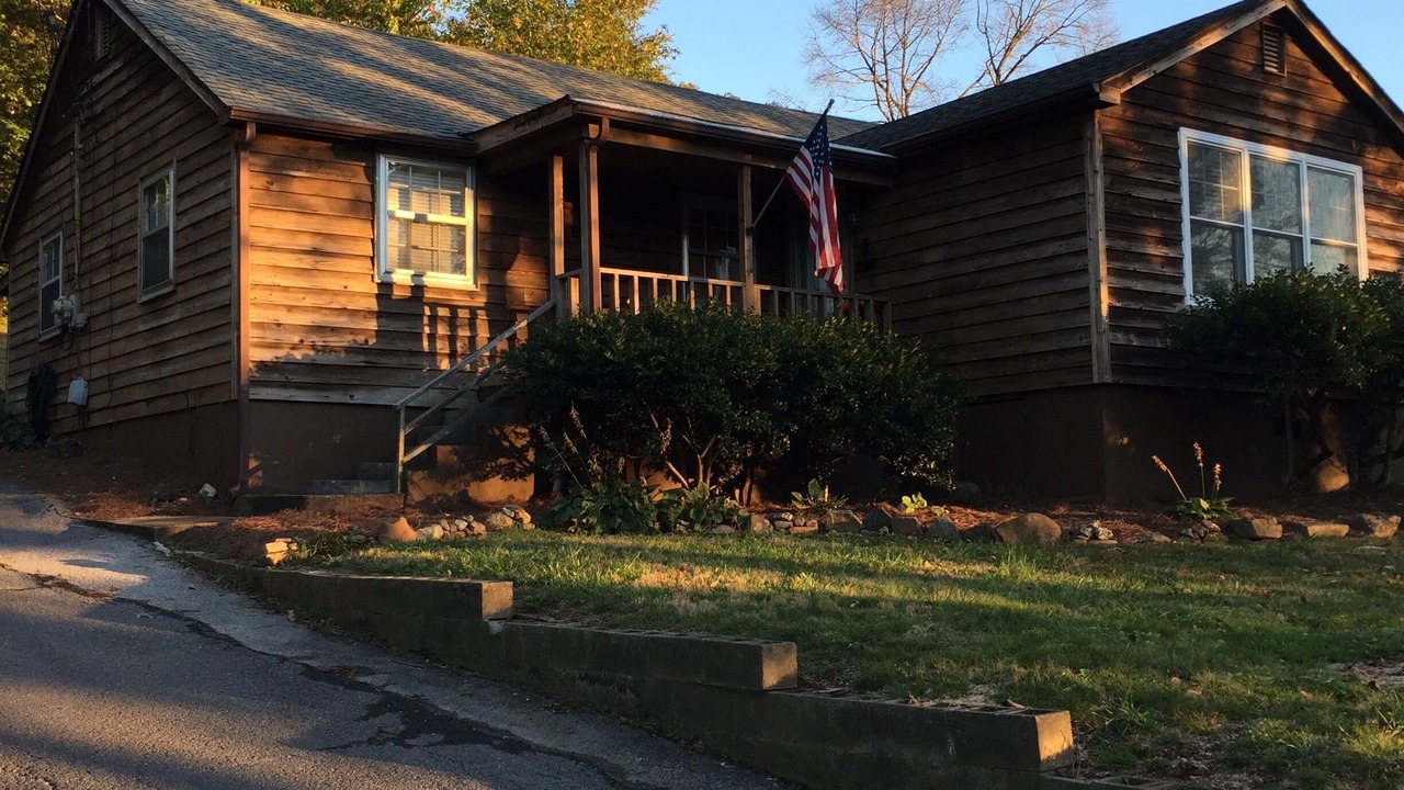 Photo of Outdoor in Lookout Valley Neighborhood Association
