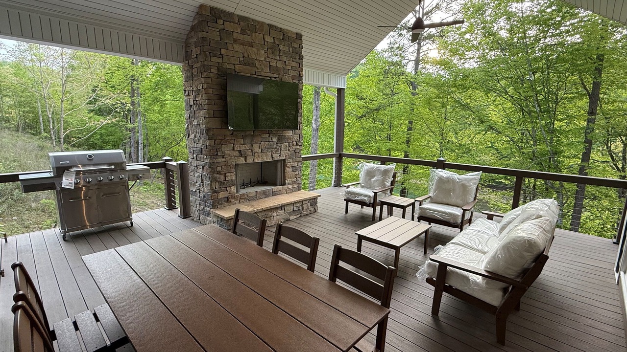 Photo of Livingroom in Big Creek