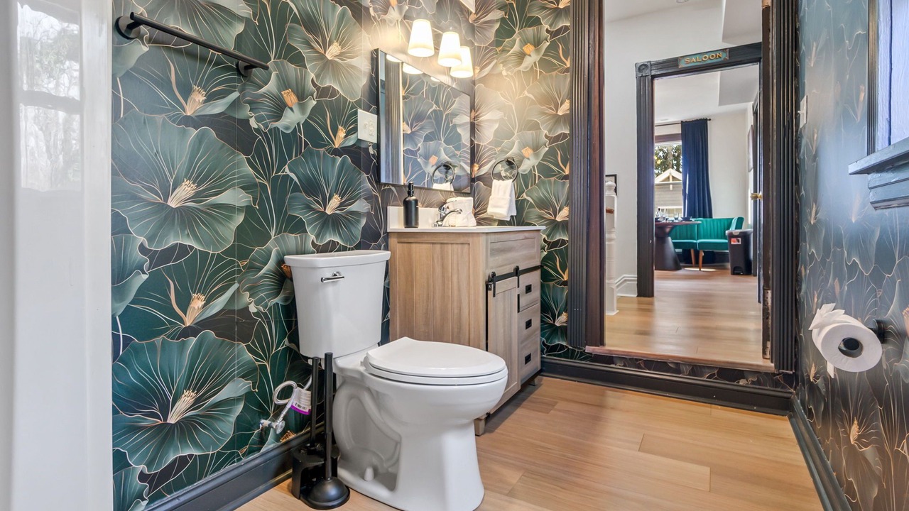 Photo of Bathroom in Mosby