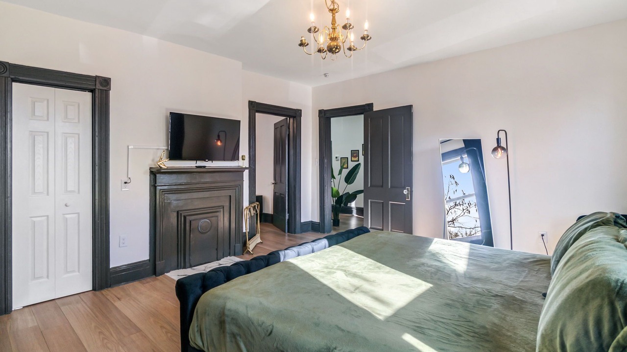 Photo of Bedroom in Mosby