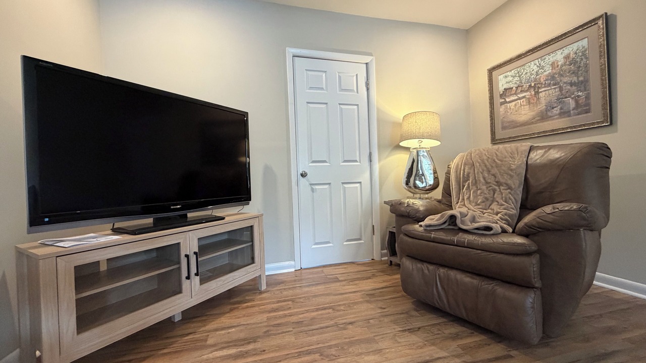 Photo of Livingroom in Silver Lake