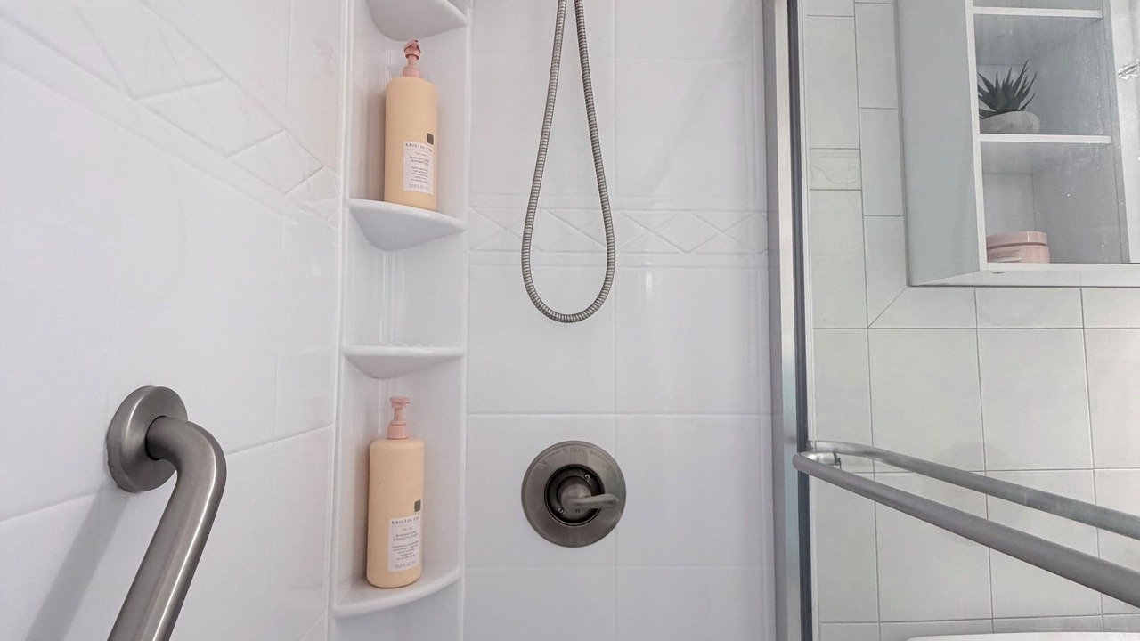 Photo of Bathroom in Silver Lake