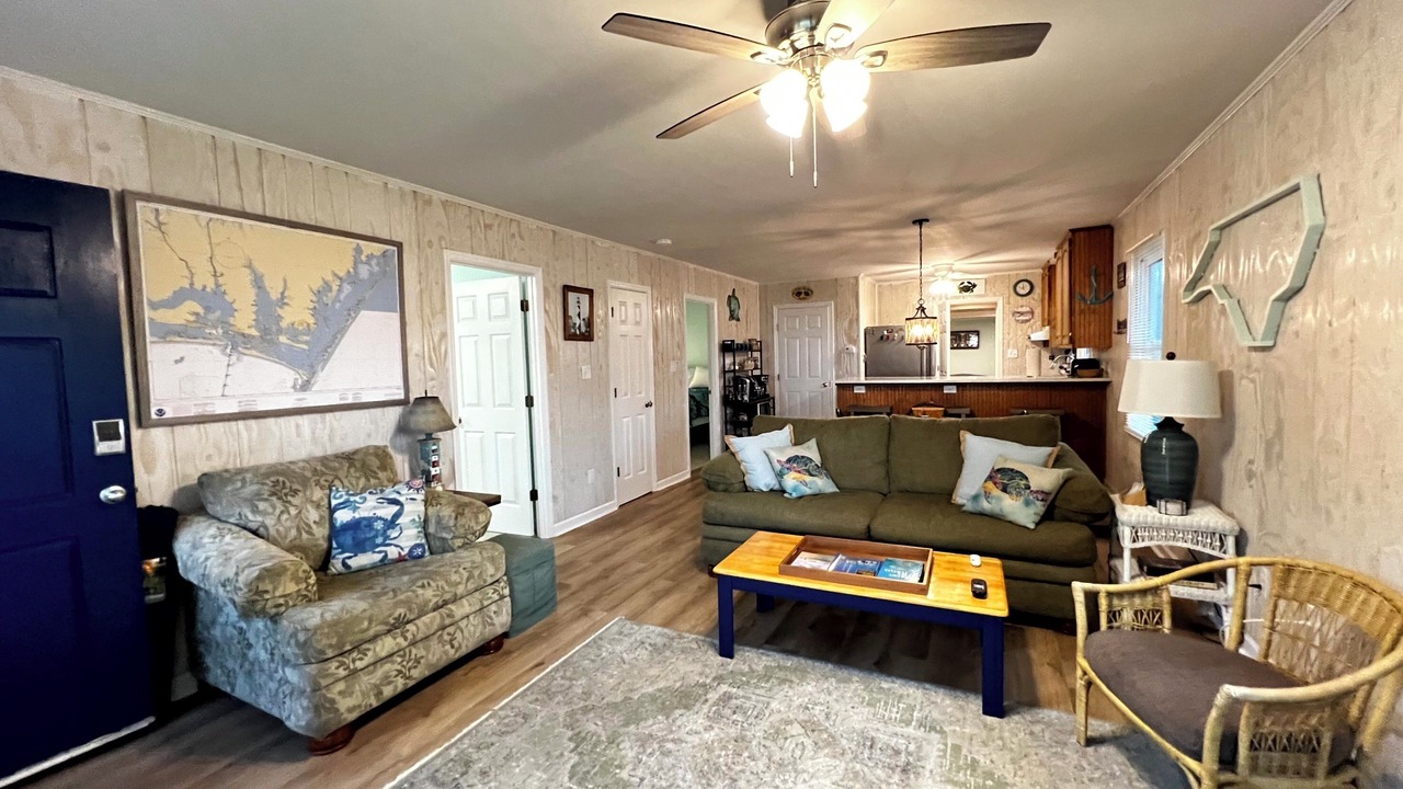 Photo of Livingroom in Harkers Island
