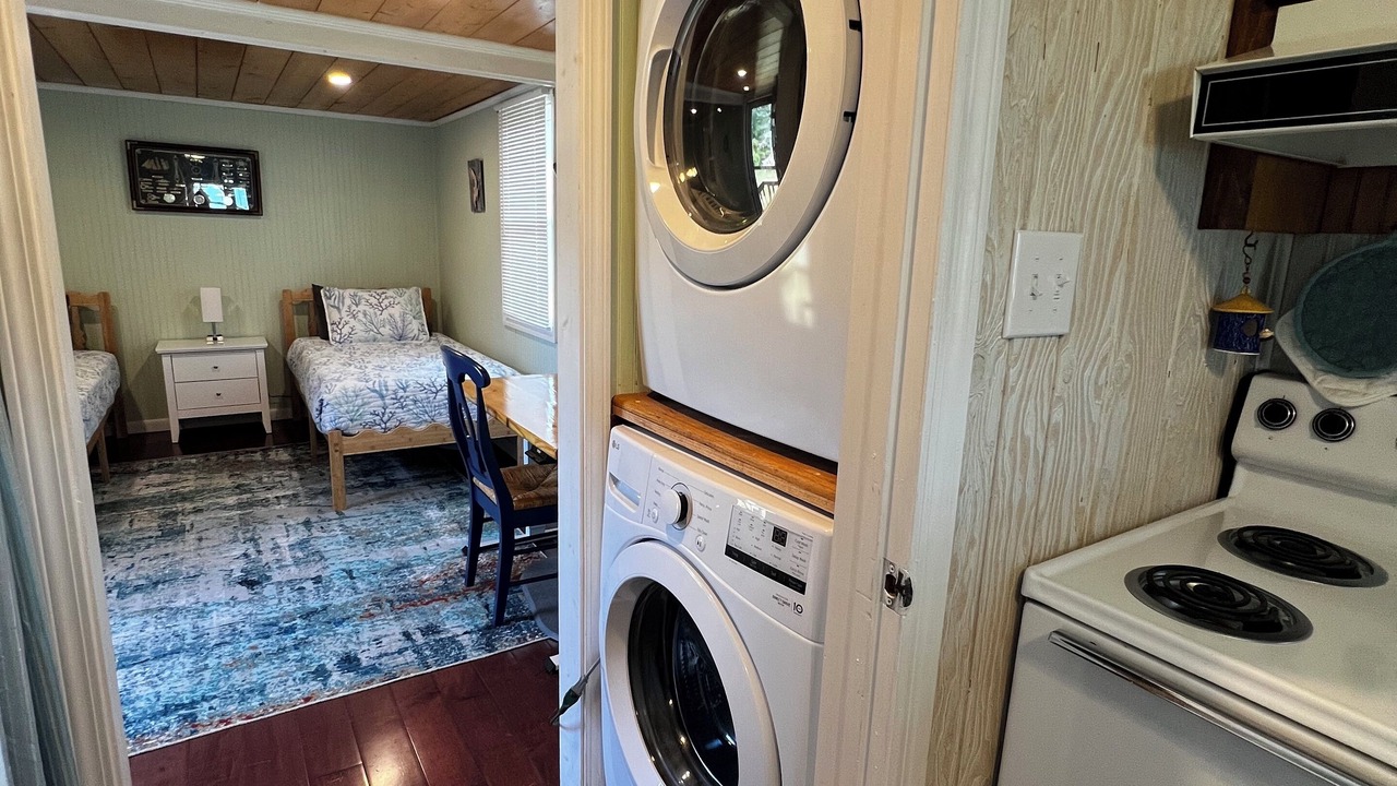 Photo of Bedroom in Harkers Island