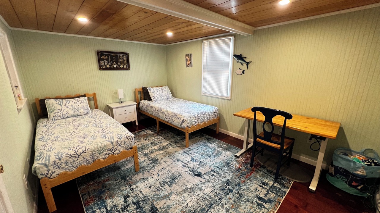 Photo of Bedroom in Harkers Island
