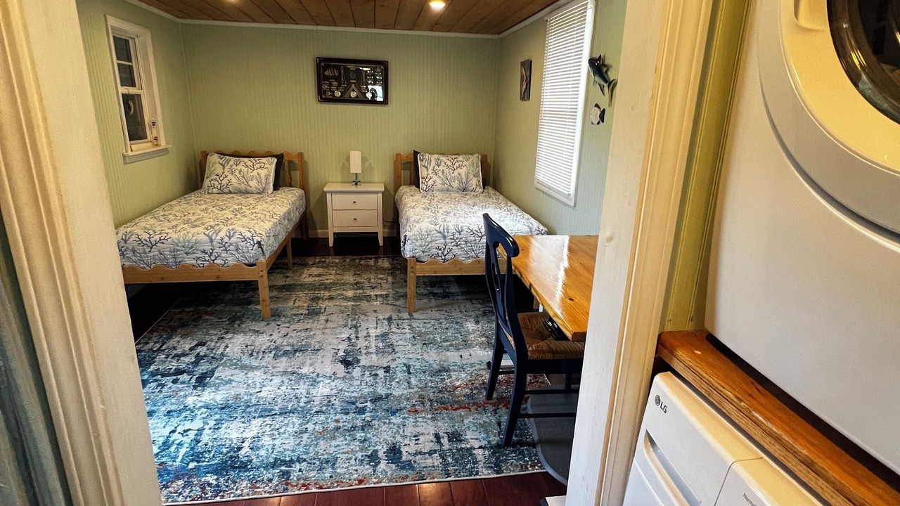 Photo of Bedroom in Harkers Island