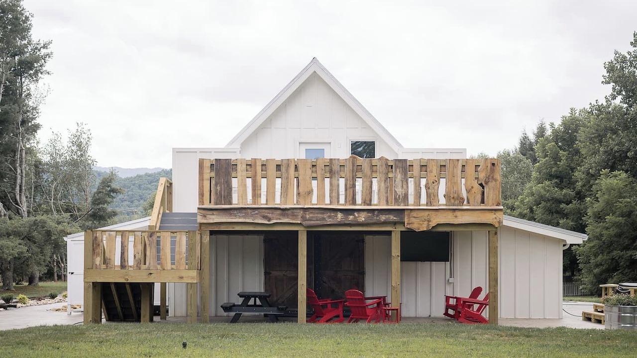 Photo of Outdoor in Townsend