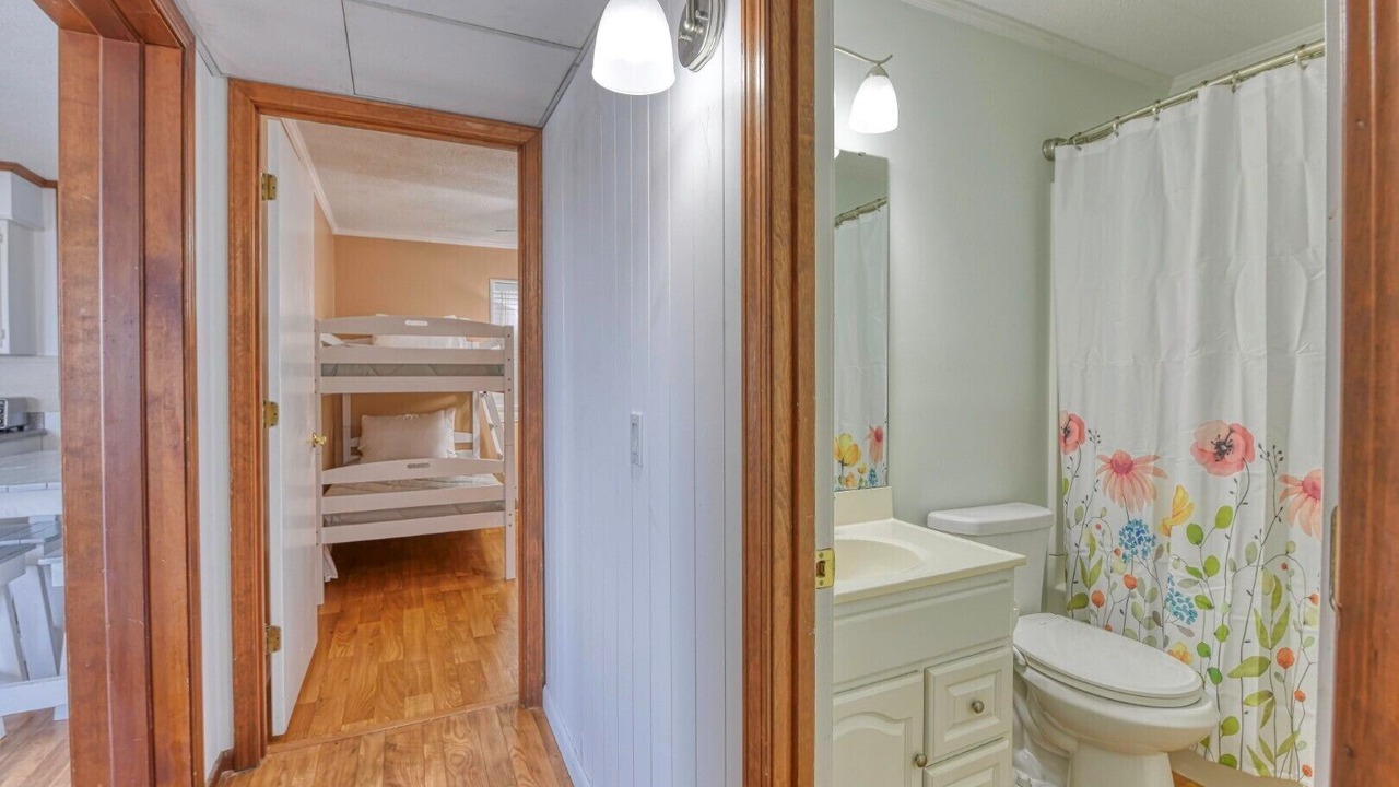 Photo of Bathroom in Gulf Stream Estates