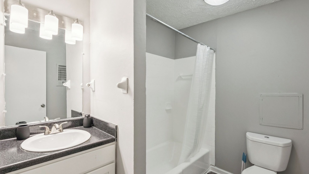 Photo of Bathroom in Glengarry