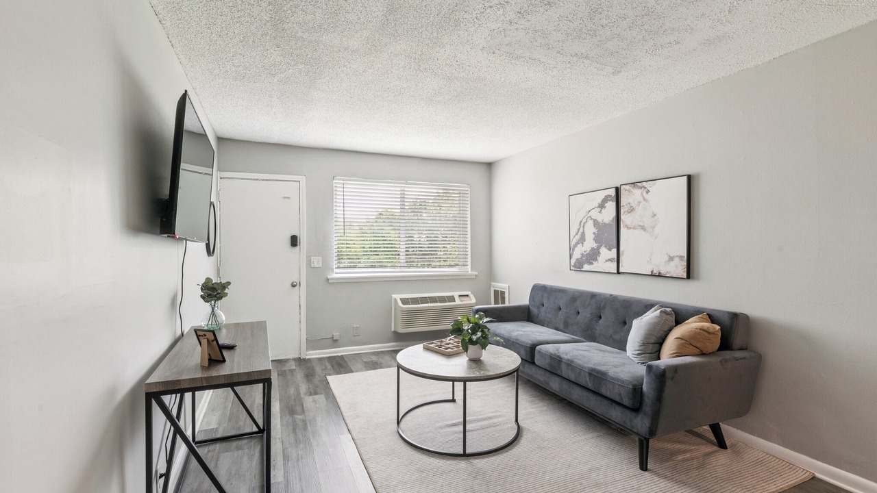 Photo of Livingroom in Glengarry