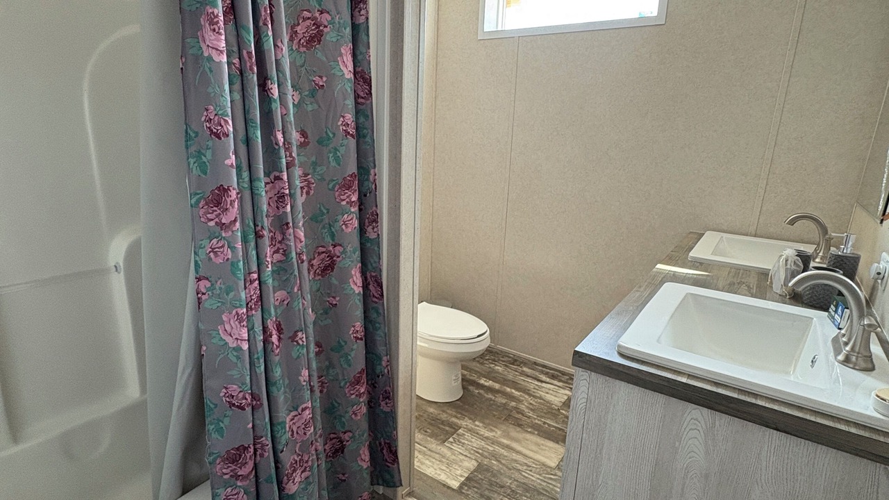 Photo of Bathroom in Port Royal