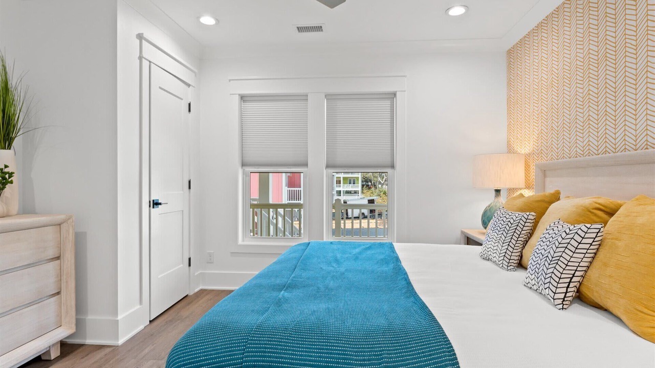 Photo of Bedroom in Long Beach