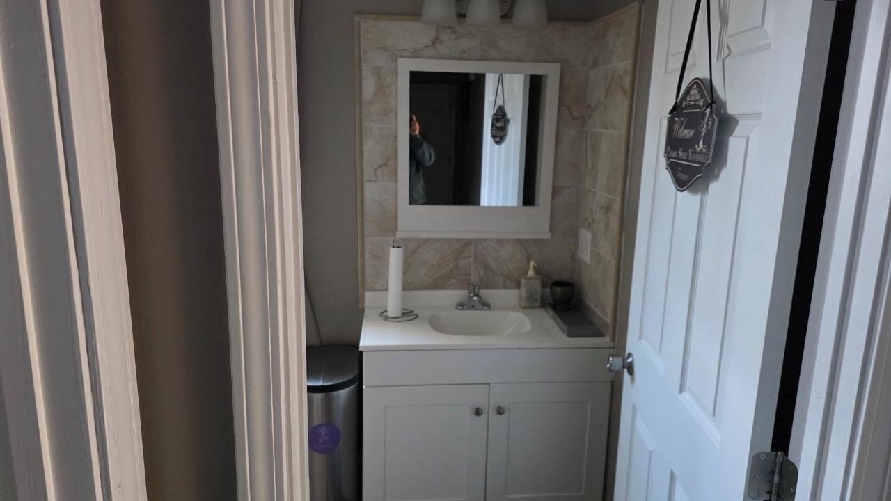 Photo of Bathroom in Cascade