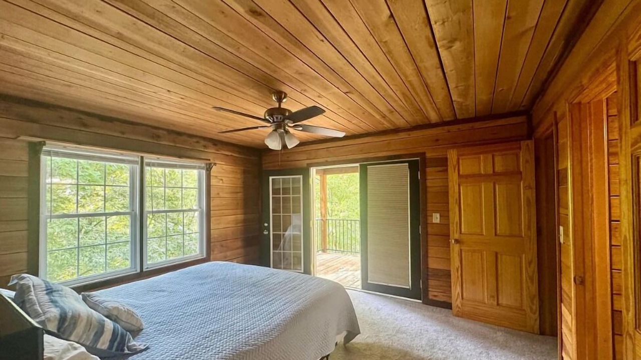 Photo of Bedroom in Big Creek