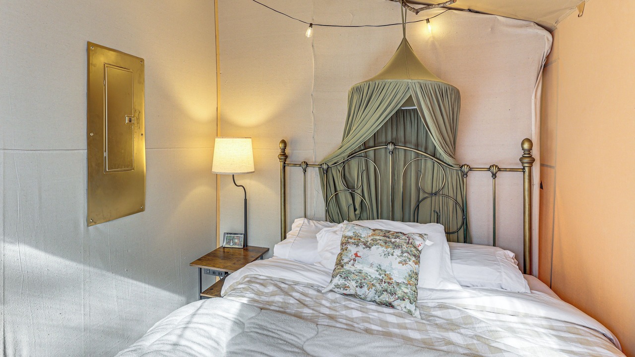 Photo of Bedroom in Trenton