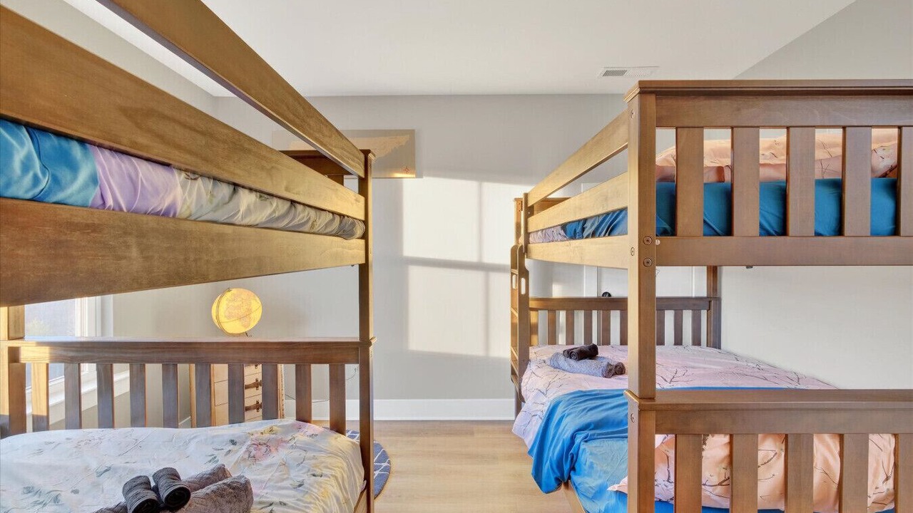 Photo of Bedroom in Rossville
