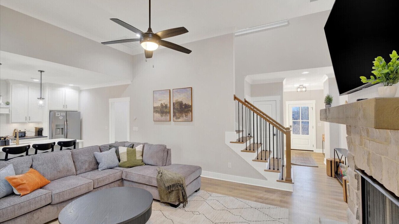 Photo of Livingroom in Rossville