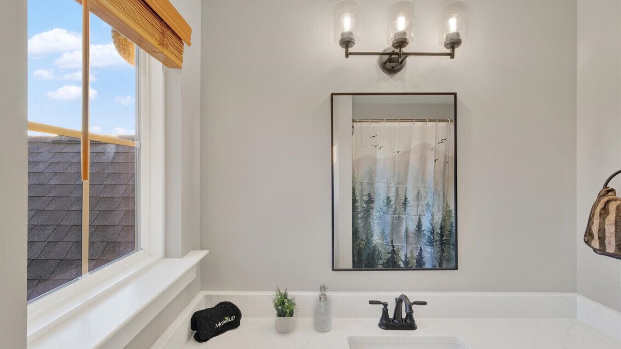 Photo of Bathroom in Rossville