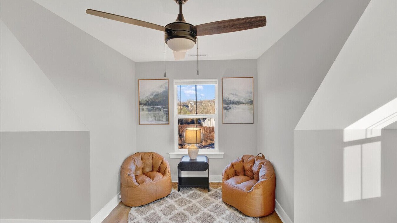 Photo of Livingroom in Rossville
