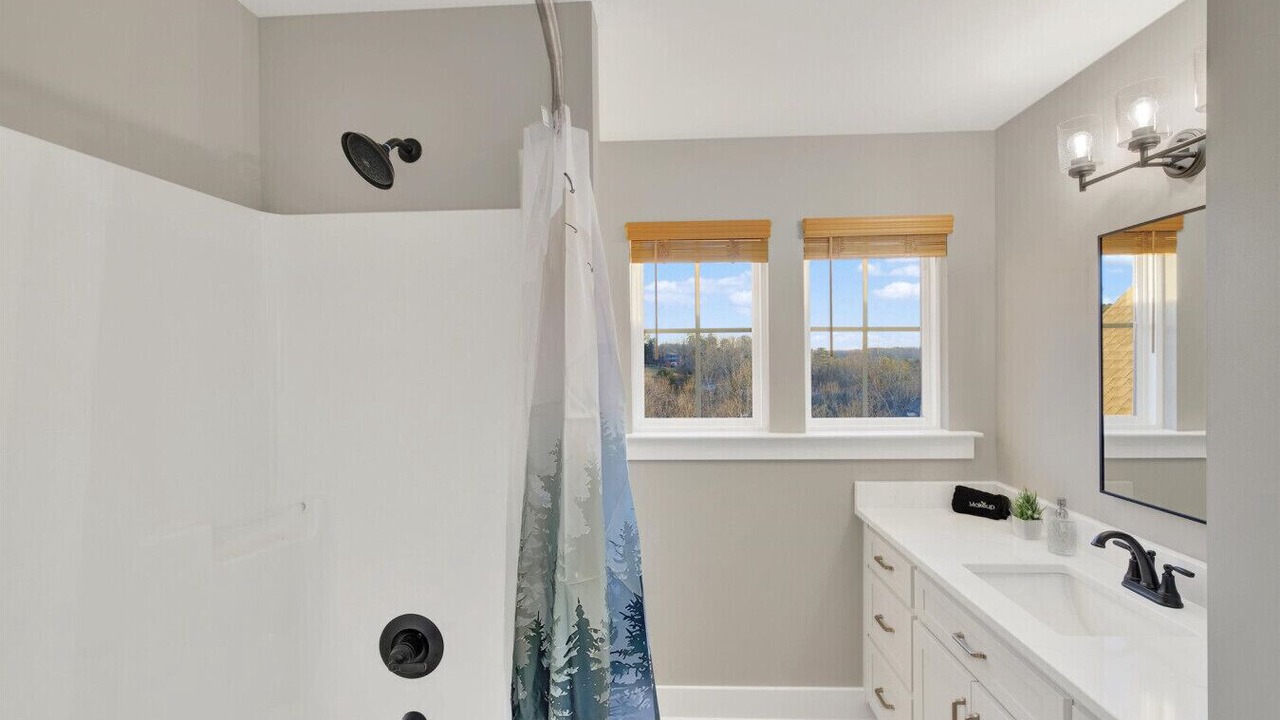 Photo of Bathroom in Rossville