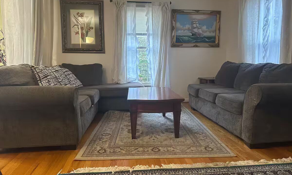 Photo of Livingroom in Danville