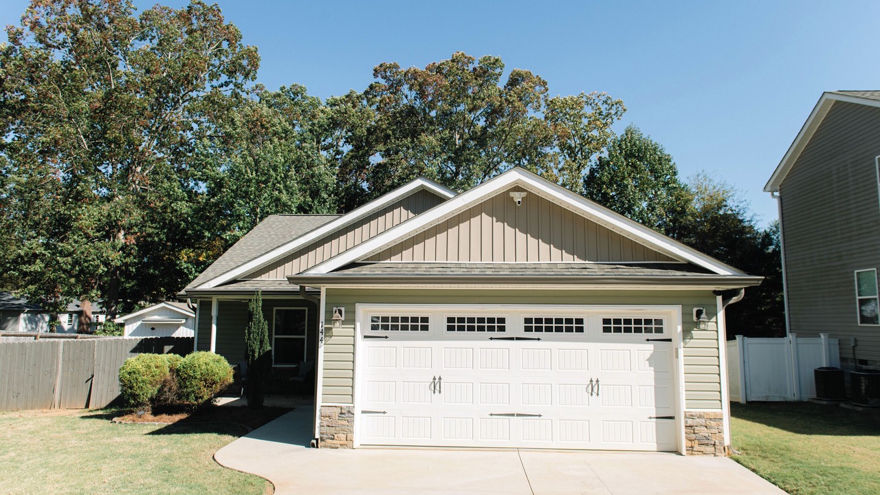 Photo of Outdoor in Greer
