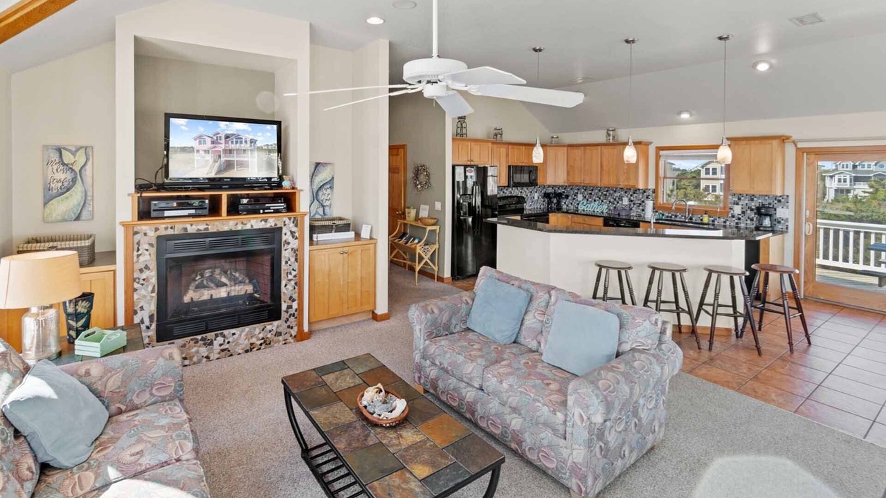 Photo of Livingroom in Ocean Isle Estates