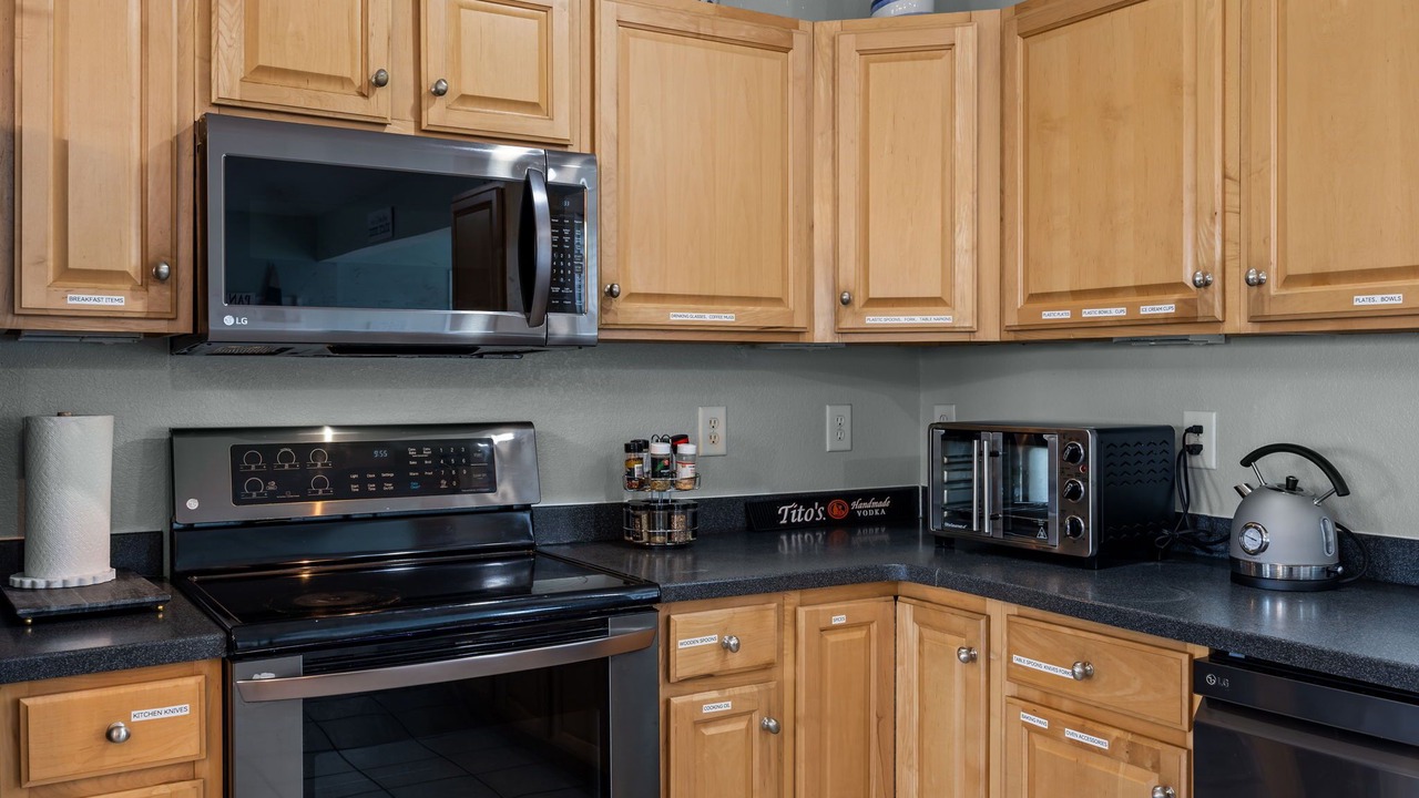 Photo of Kitchen in Wind Over Waves