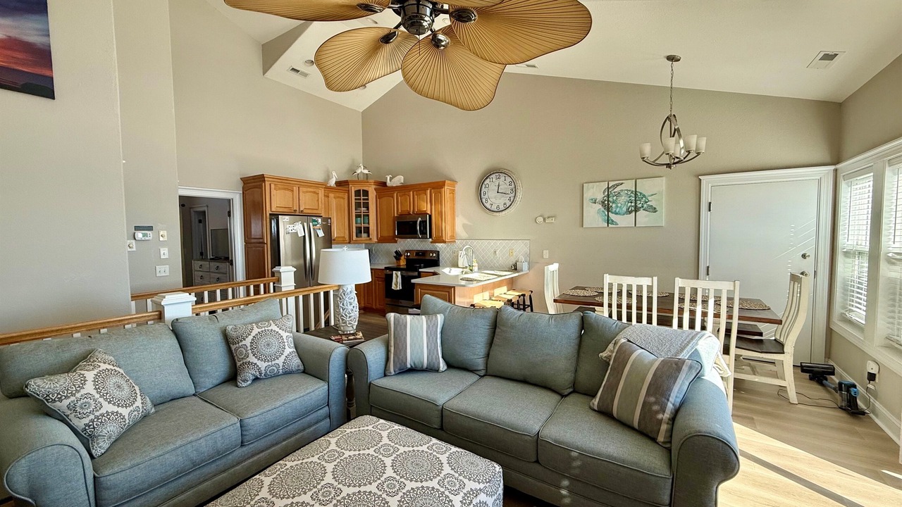 Photo of Livingroom in North Topsail Beach