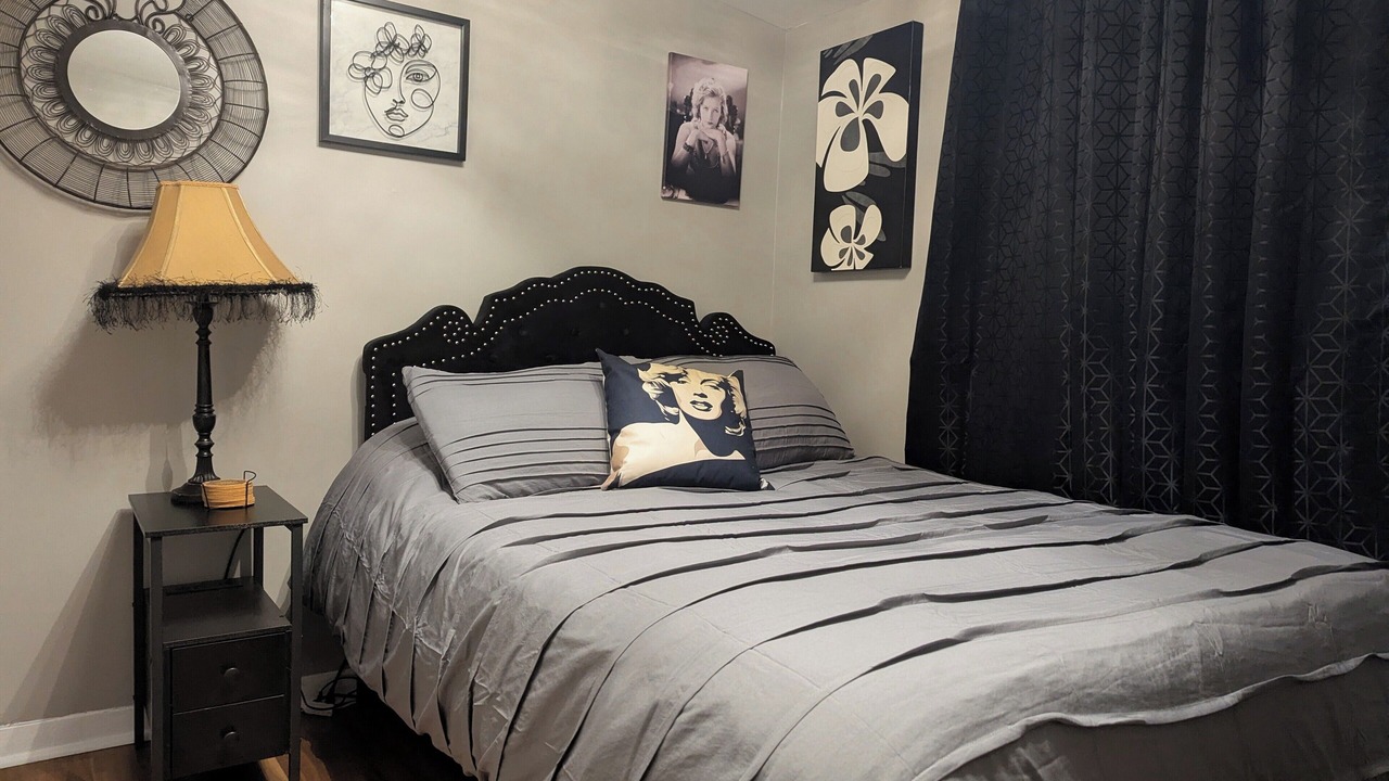 Photo of Bedroom in Corydon