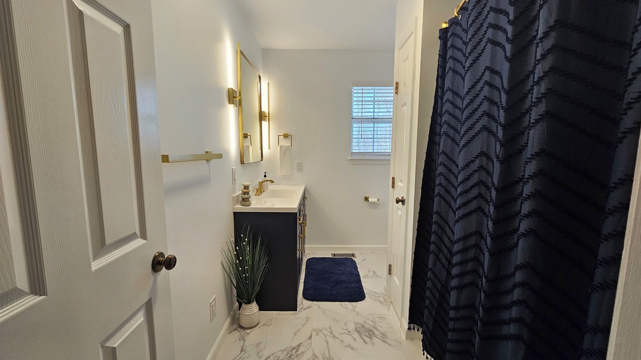 Photo of Bathroom in Monticello