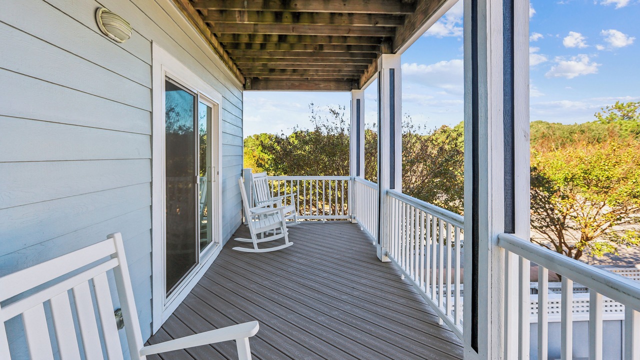 Photo of Patio Balcony in Whalehead Beach