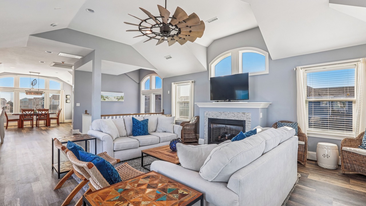 Photo of Bedroom in Whalehead Beach