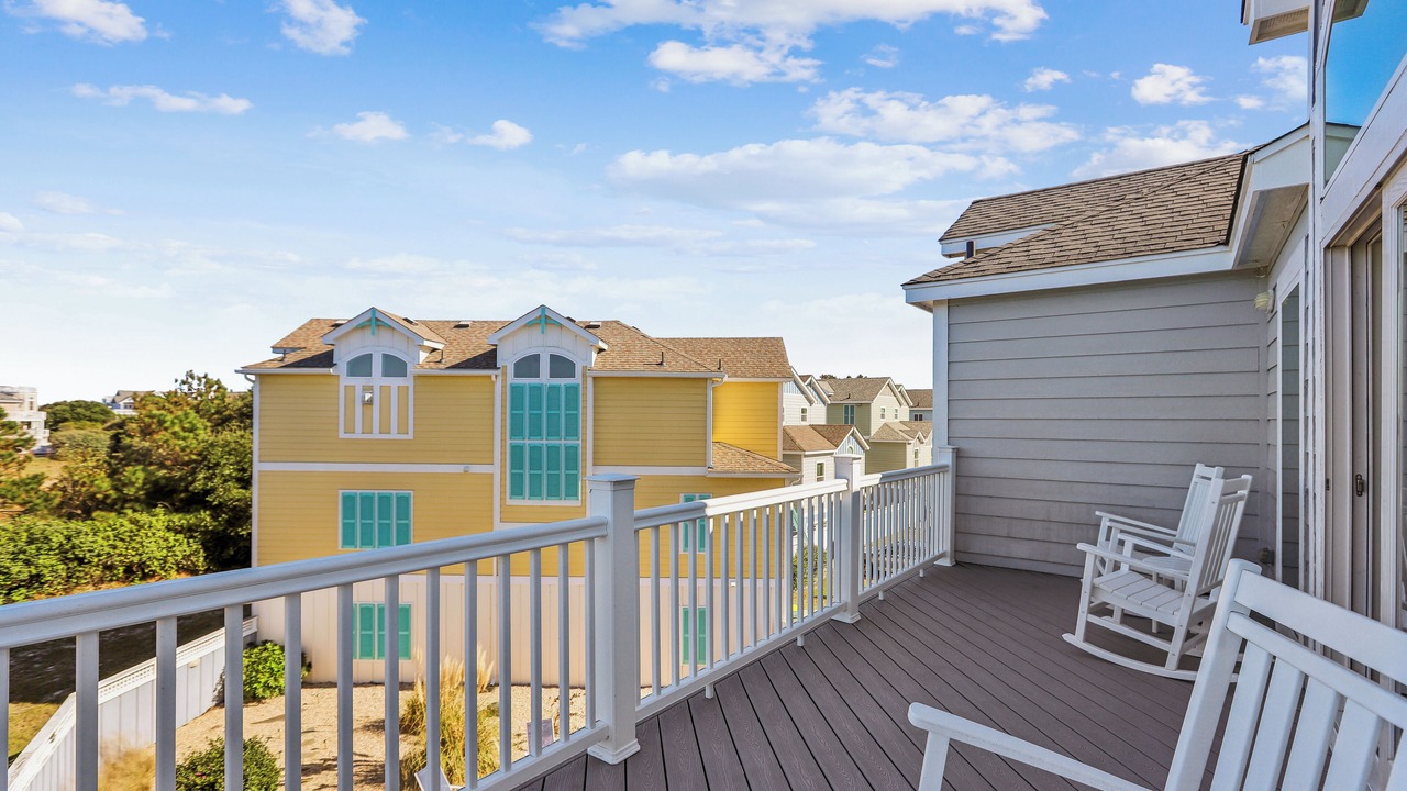 Photo of Patio Balcony in Whalehead Beach