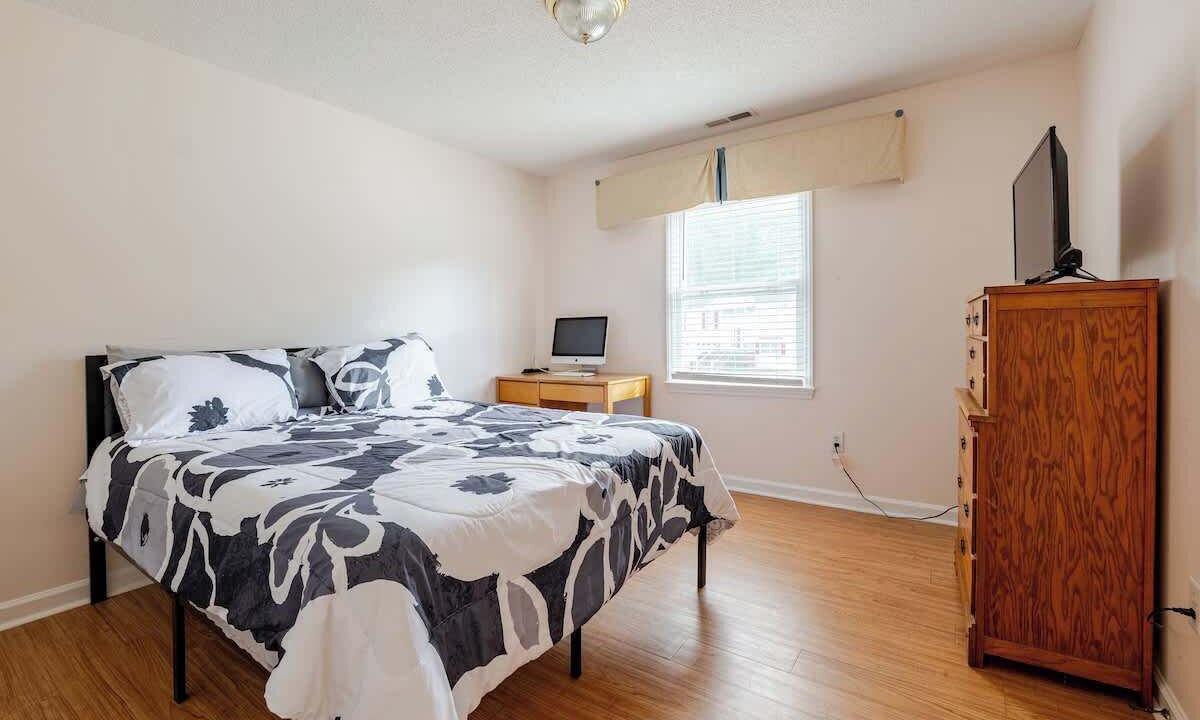Photo of Bedroom in Greensboro