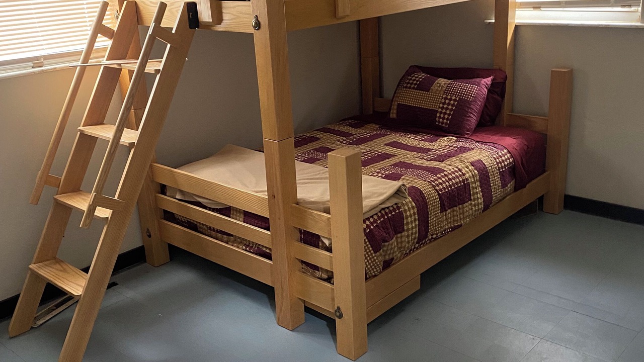 Photo of Bedroom in La Follette
