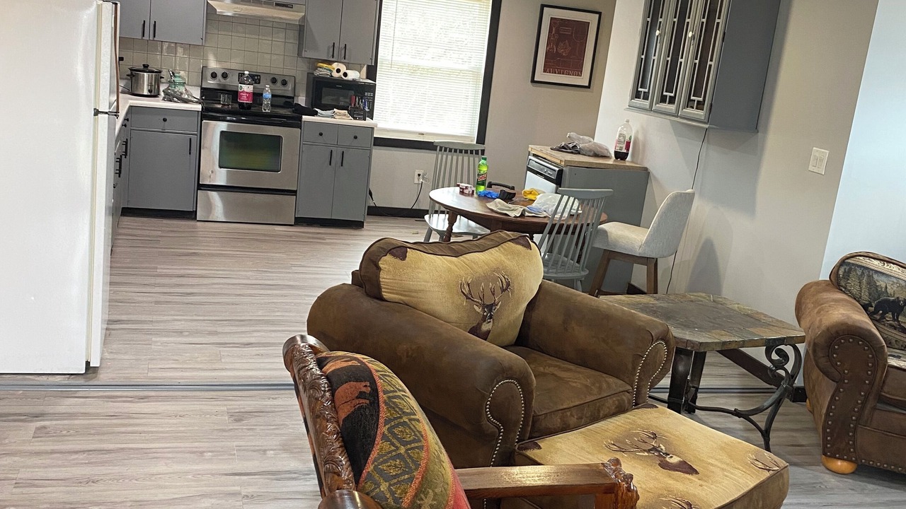 Photo of Livingroom in La Follette