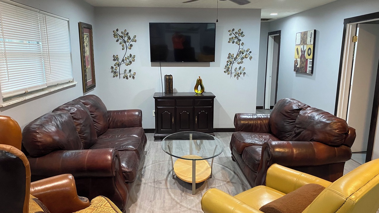 Photo of Livingroom in La Follette