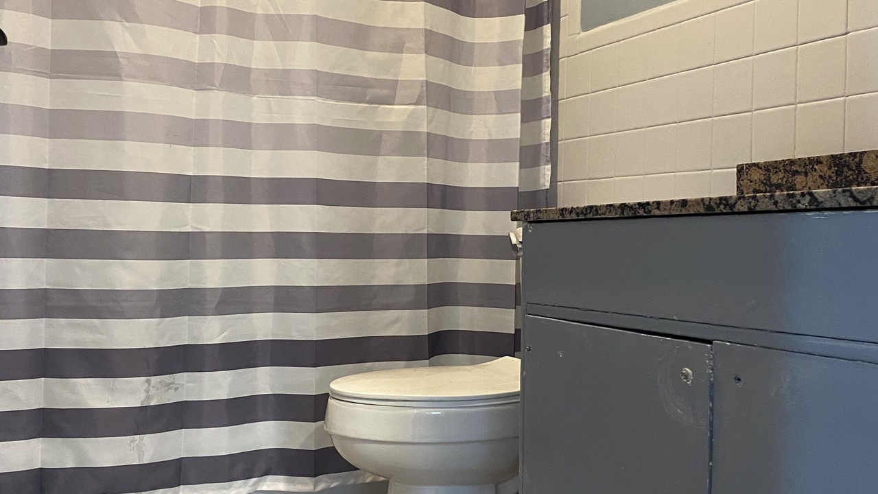 Photo of Bathroom in La Follette