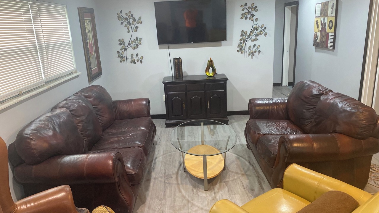 Photo of Livingroom in La Follette