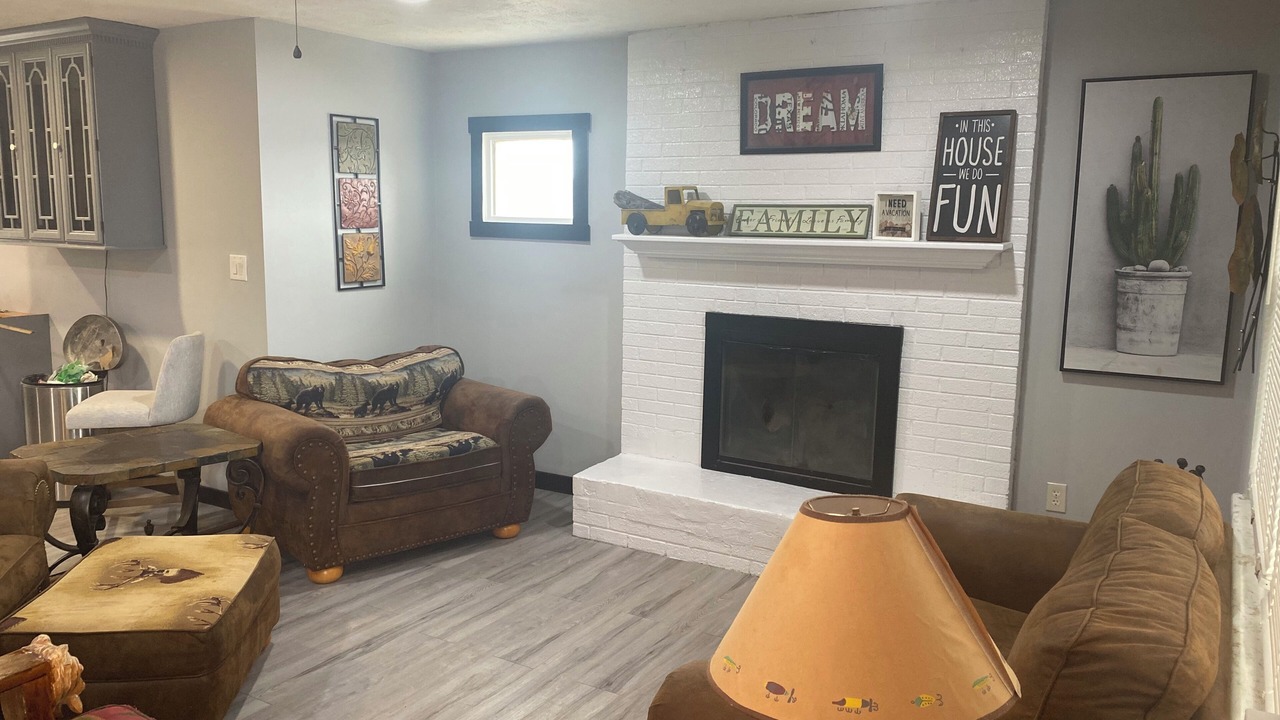 Photo of Livingroom in La Follette