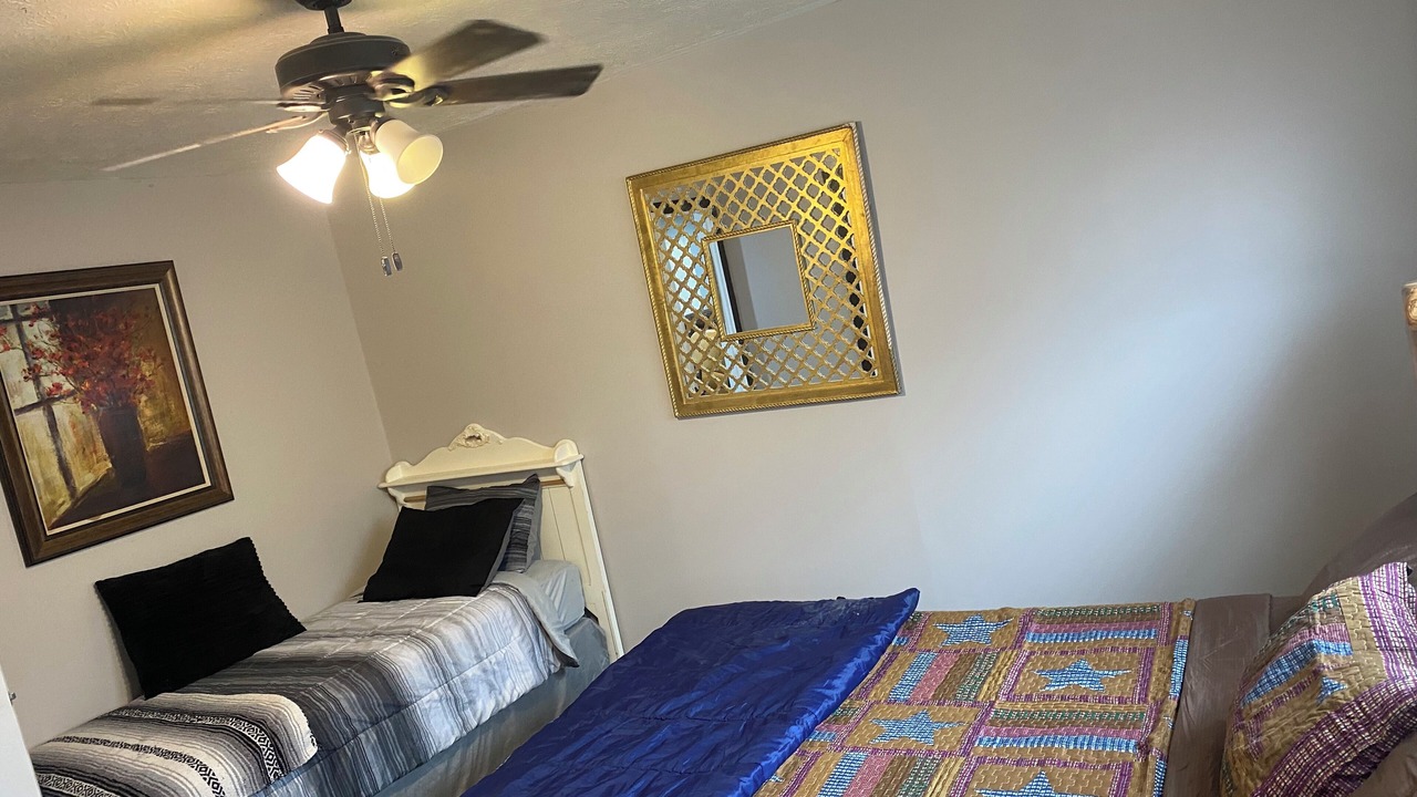 Photo of Bedroom in La Follette