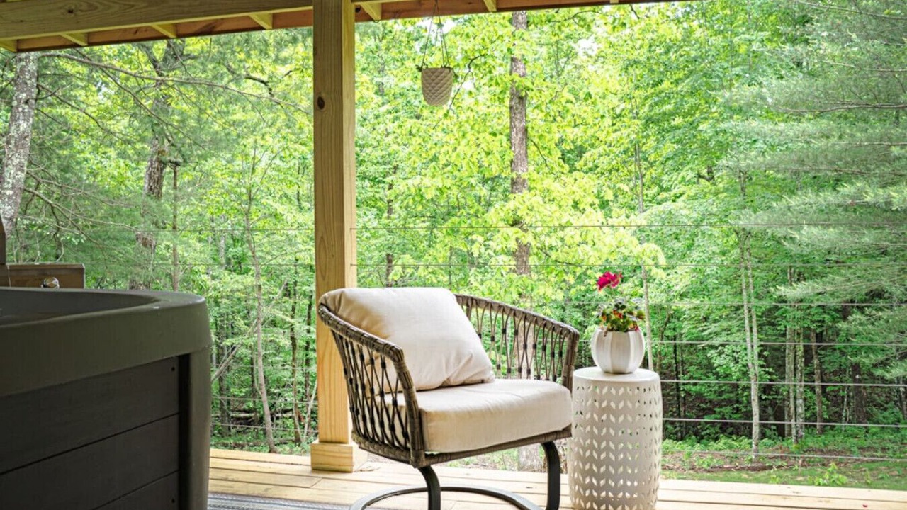 Photo of Patio Balcony in Jamestown