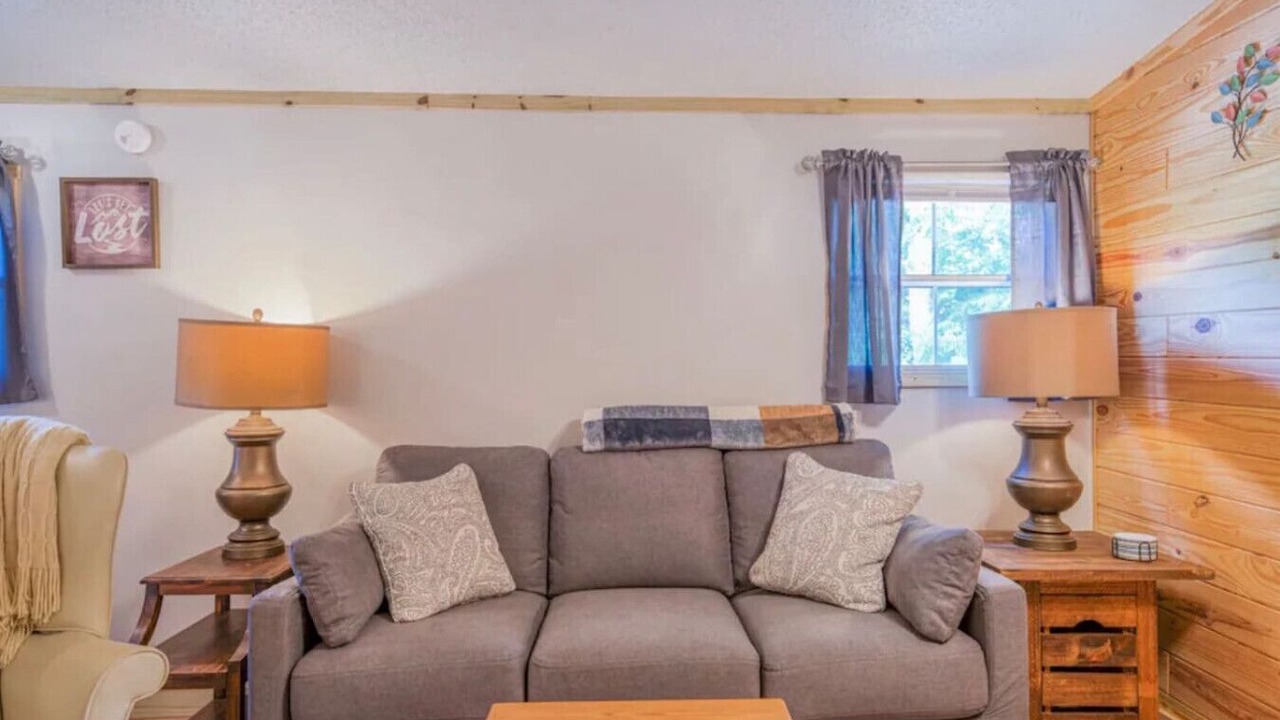 Photo of Livingroom in Arden