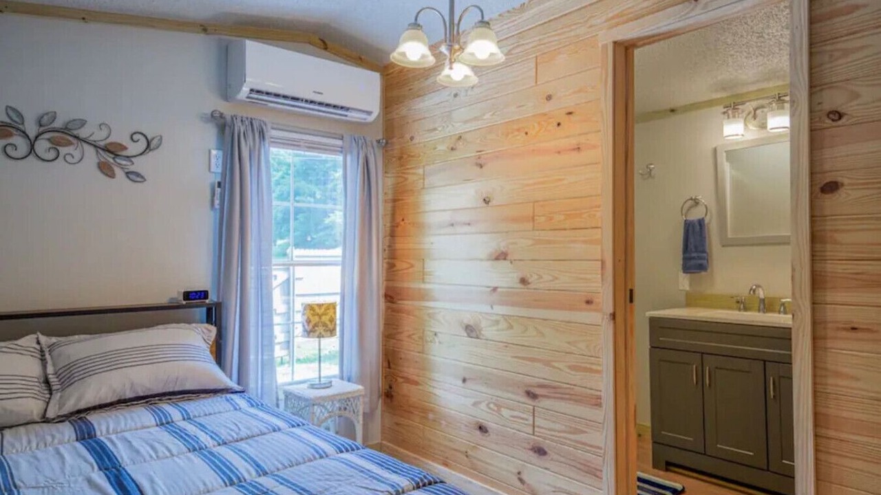 Photo of Bedroom in Arden