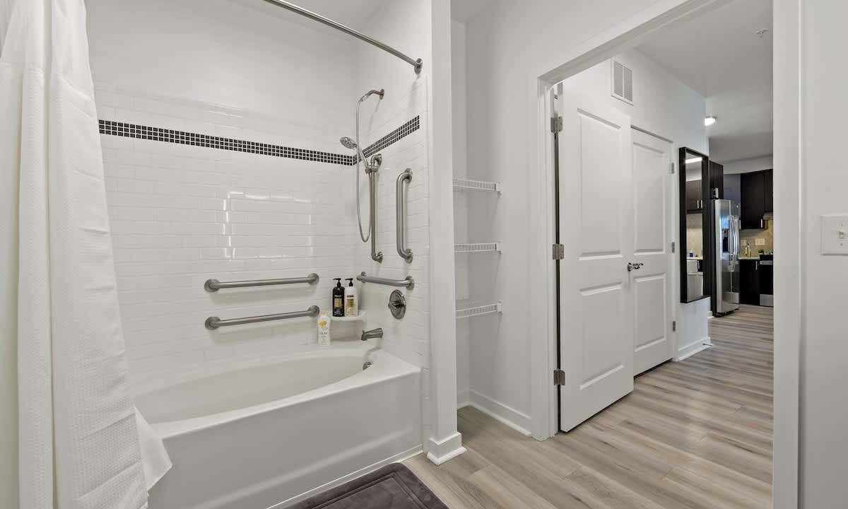 Photo of Bathroom in Cherry